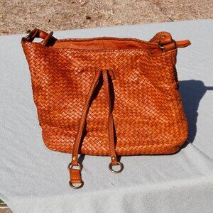 Beautiful Italian woven leather handbag